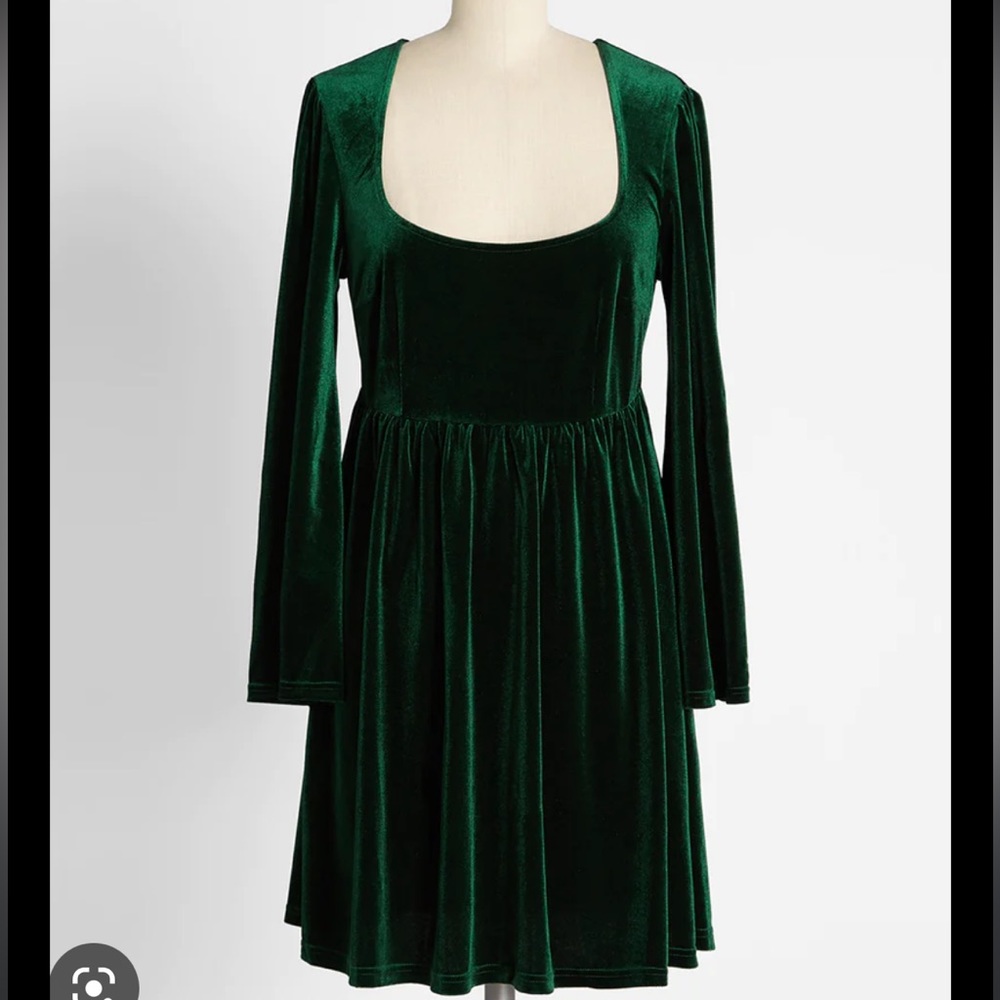 ModCloth Not Your Babydoll Anymore Velvet Mini Dress